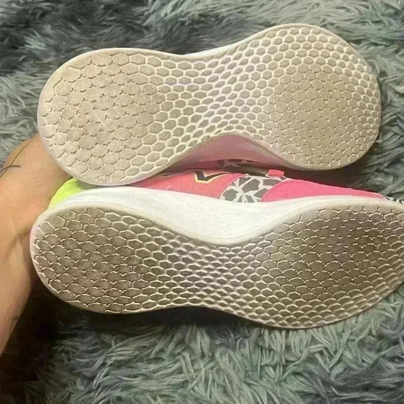 New balance fresh foam - Picture 6 of 7